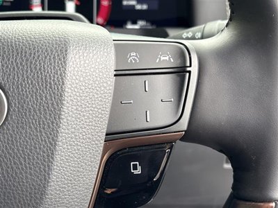 صورة 13 لـ 2025 Toyota ALPHARD