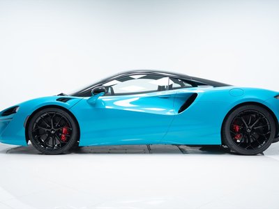 صورة 3 لـ 2025 Mclaren ARTURA