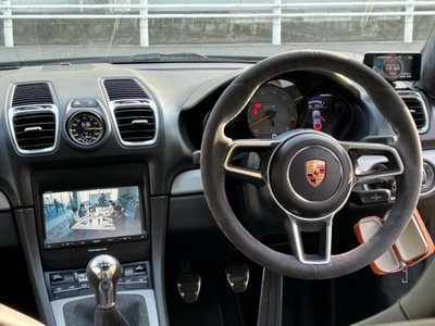 2016 Porsche CAYMAN thumbnail 17