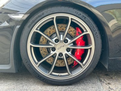 2016 Porsche CAYMAN photo 11
