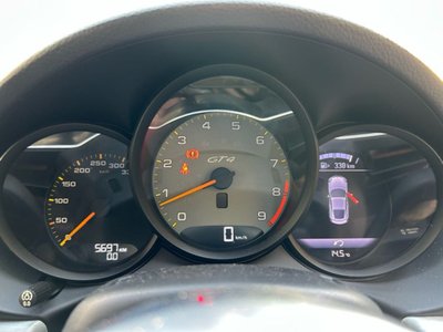 2016 Porsche CAYMAN thumbnail 18