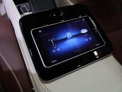 2023 Mercedes-BENZ GLS MAYBACH — миниатюра 30