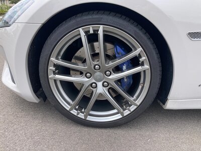 صورة 7 لـ 2018 Maserati GRANTURISMO