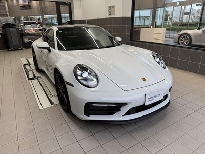 2024 Porsche 911 photo 4