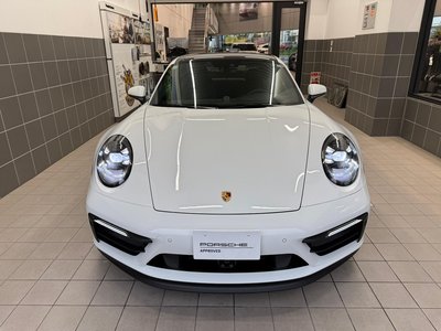 2024 Porsche 911 photo 3