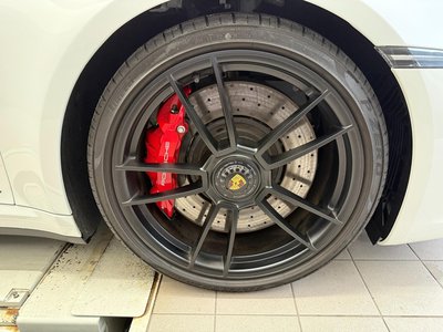 2024 Porsche 911 photo 12