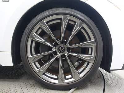 2021 Lexus IS photo 15