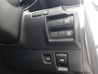 2021 Lexus IS photo 11