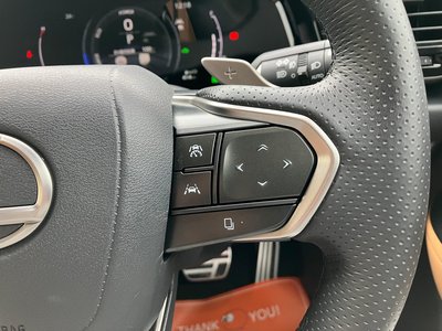 2025 Lexus NX thumbnail 29