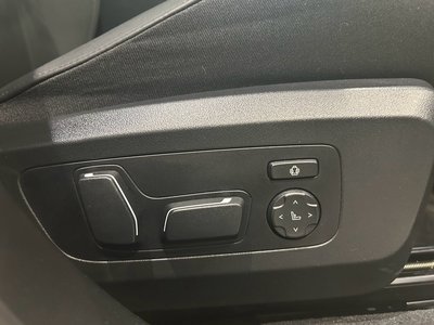 2025 BMW X3 — миниатюра 24