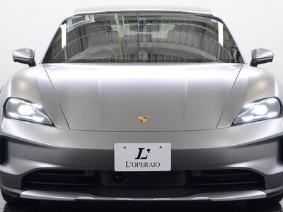 2024 Porsche TAYCAN photo 14