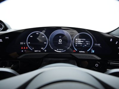 2024 Porsche TAYCAN thumbnail 33