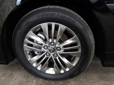 صورة 19 لـ 2026 Toyota ALPHARD