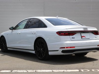2025 AUDI A8 thumbnail 24