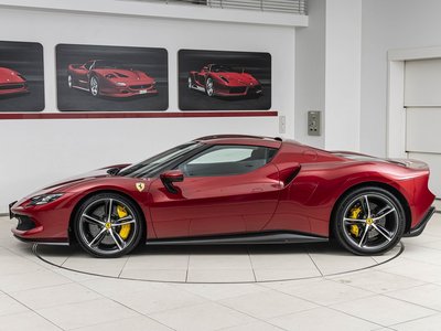 صورة 9 لـ 2024 Ferrari 296 GTB