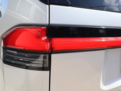 2025 Lexus GX — миниатюра 75