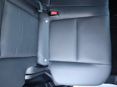 2025 Lexus GX — миниатюра 53