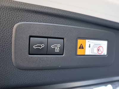 2025 Lexus GX — миниатюра 33