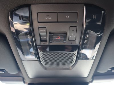 2025 Lexus GX — миниатюра 74