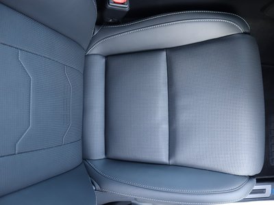 2025 Lexus GX — миниатюра 52