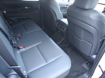 2025 Lexus GX — миниатюра 45
