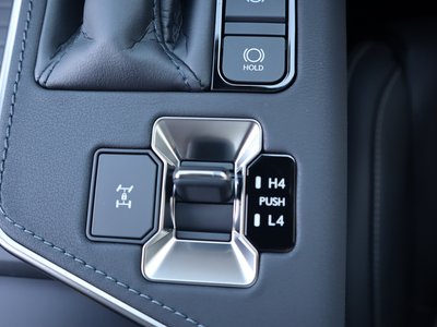 2025 Lexus GX — миниатюра 66