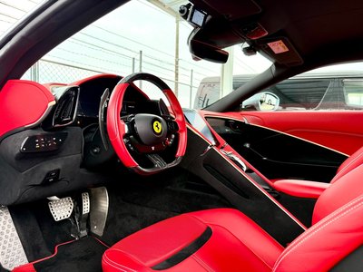 صورة مصغرة 17 لـ 2022 Ferrari ROMA