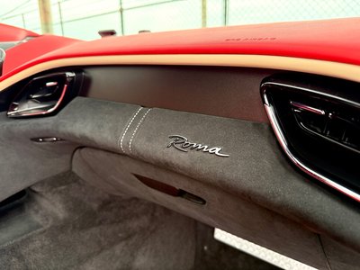صورة مصغرة 33 لـ 2022 Ferrari ROMA