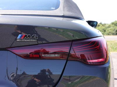 صورة 13 لـ 2026 BMW M4 CABRIOLET