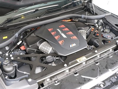 صورة 28 لـ 2023 BMW XM