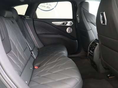 صورة 42 لـ 2023 BMW XM