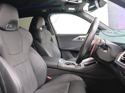 صورة 37 لـ 2023 BMW XM