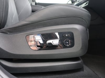 صورة 39 لـ 2023 BMW XM