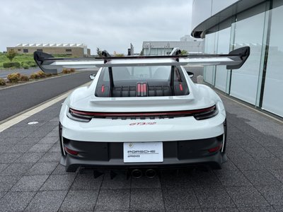 2024 Porsche 911 photo 3