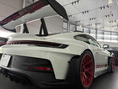 2024 Porsche 911 photo 13