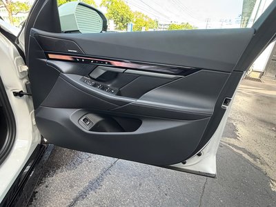 2024 BMW 5 SERIES TOURING 照片 15