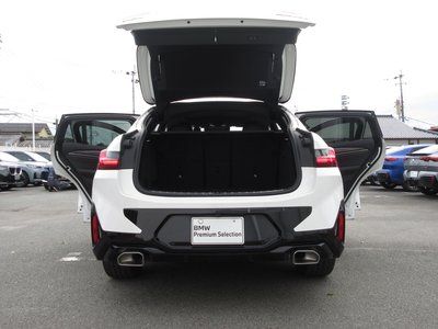 2023 BMW X4 thumbnail 17