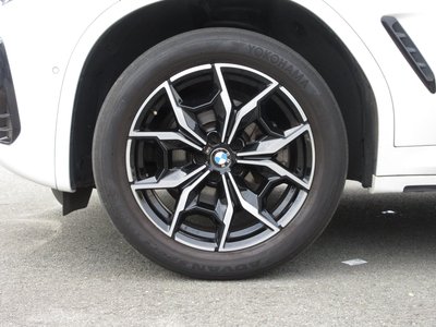 2023 BMW X4 thumbnail 26