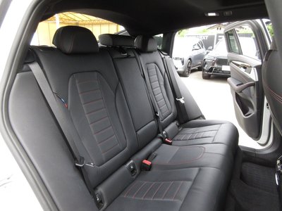 2023 BMW X4 thumbnail 35