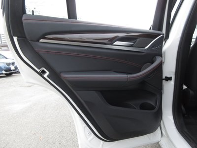 2023 BMW X4 thumbnail 30