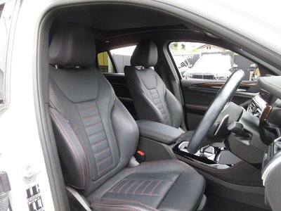 2023 BMW X4 thumbnail 45