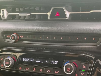 2023 Toyota SUPRA — миниатюра 35