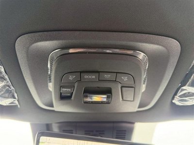 صورة 33 لـ 2026 Toyota CROWN ESTATE