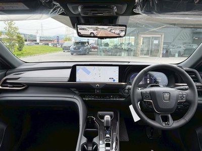 صورة 14 لـ 2026 Toyota CROWN ESTATE