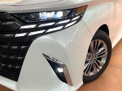 صورة 14 لـ 2025 Toyota ALPHARD