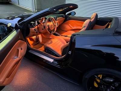 2015 Ferrari CALIFORNIA T 照片 11