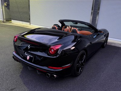 2015 Ferrari CALIFORNIA T 照片 10