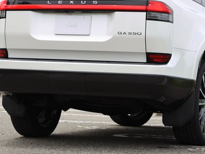صورة مصغرة 23 لـ 2025 Lexus GX