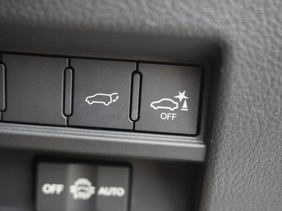 صورة مصغرة 77 لـ 2025 Lexus GX