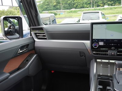 صورة مصغرة 38 لـ 2025 Lexus GX